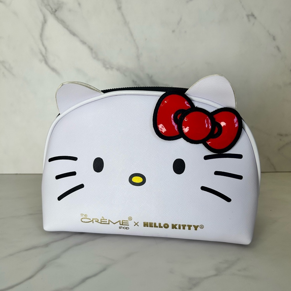 Hello Kitty White and Red Kids Pouch Crème Shop x Hello Kitty